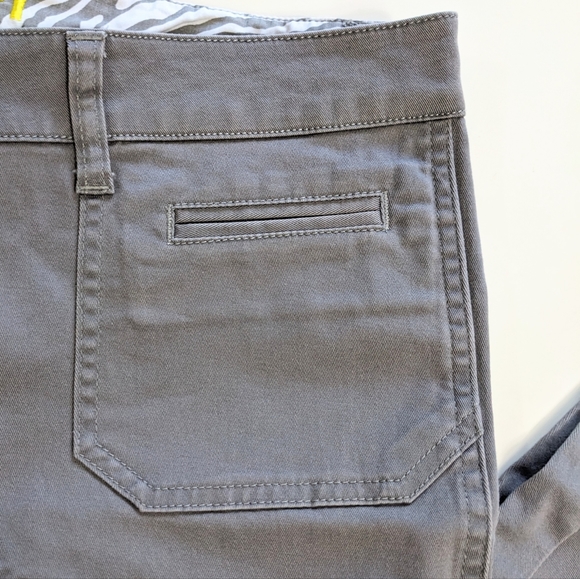 DELIA*S, Vintage Y2K, Bleeker Flared Khakis, Gray, Size 13/14 Petite. - Picture 3 of 11